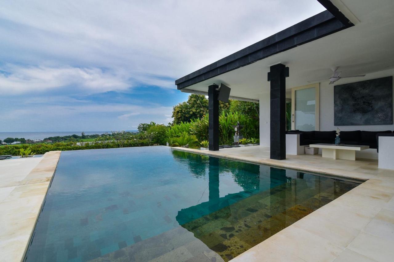 Villa Pondok Wahyu Sedana Umeanyar Extérieur photo